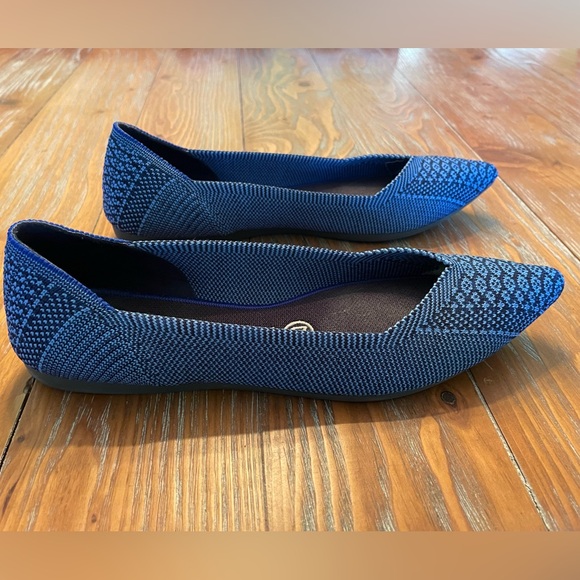 Rothy's Blue Lapis Python Points - Picture 4 of 6